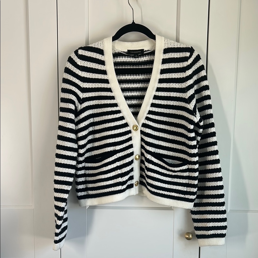 Calligraphie Striped Black and White Women's Sweater | S